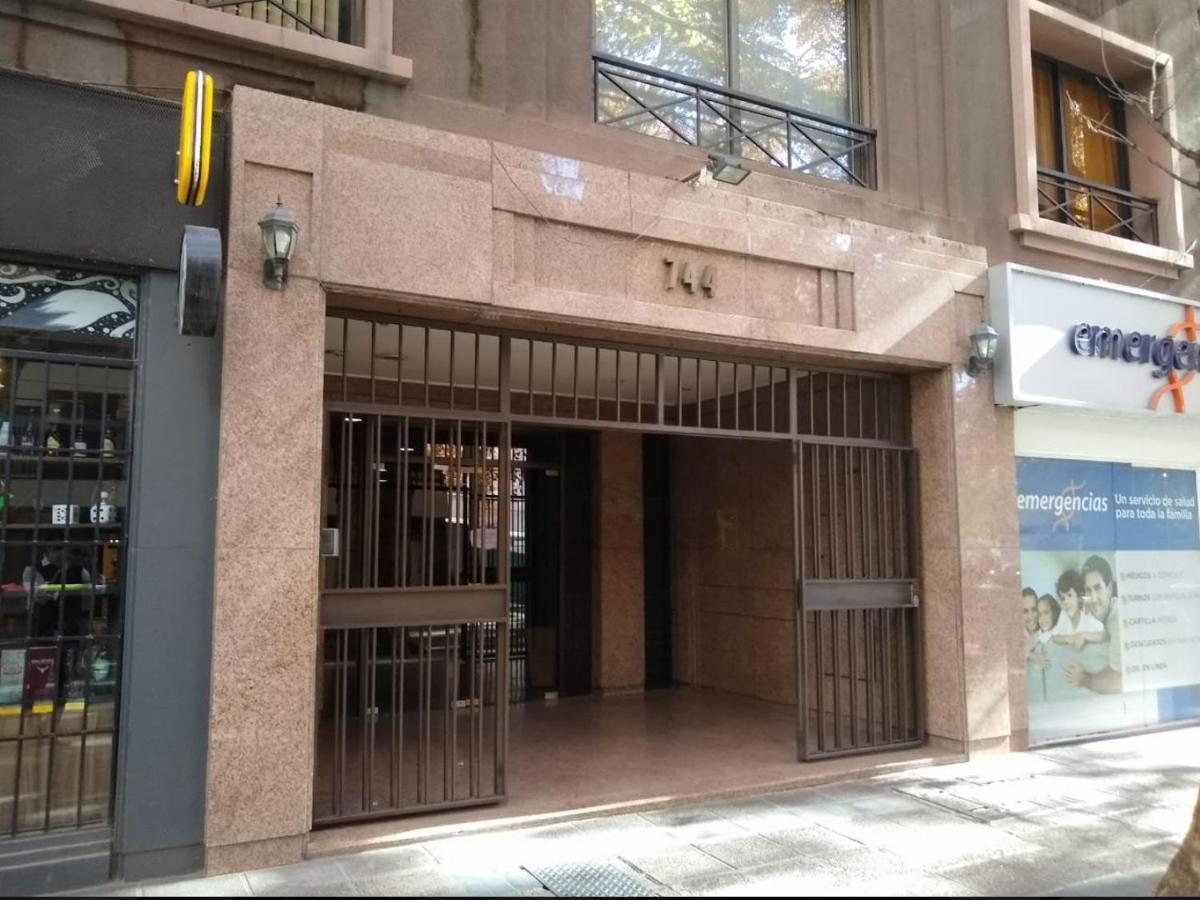Departamento En Edificio Presidente Plaza Espana Mendoza Bagian luar foto